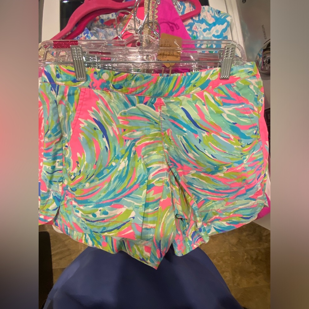 Lilly Pulitzer woman's xs shorts